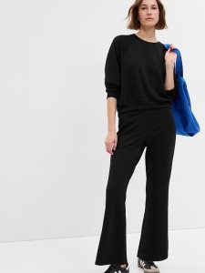Gap Cloud Light Raglan Schwarz | 8741-IULGT