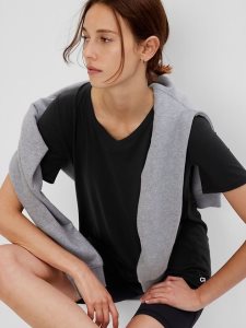 Gap GapFit Breathe Relaxed Schwarz | 6584-ZUDHM