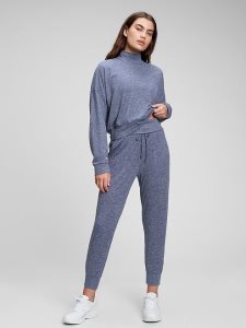 Gap GapFit Brushed Tech Blau | 8596-GWVCB