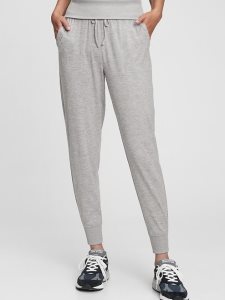 Gap GapFit Brushed Tech Grau | 5209-CZTDF