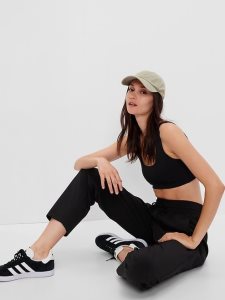 Gap GapFit High Rise Runaround Schwarz | 8503-JWHCM