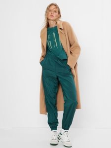 Gap GapFit Lustre Windbreaker Grün | 5480-SWGXQ