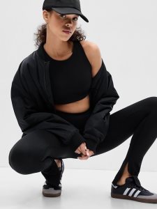 Gap GapFit Recycled Power High Impact Racerback Schwarz | 4831-QPIHY