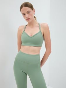 Gap GapFit Recycled Power Medium Impact Olivgrün Grün | 7146-ANIKU