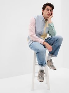 Gap Klassische Colorblock Oxford in Standard Fit | 6094-YGWCB