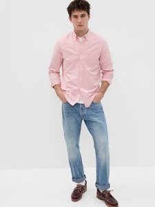 Gap Klassische Oxford in Standard Fit Rosa | 3918-IQPMK