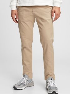 Gap Modern Khakis in Turn Taper Khaki | 7051-GFBSZ