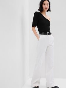Gap Smocked One-Shoulder Schwarz | 1275-ILZQB